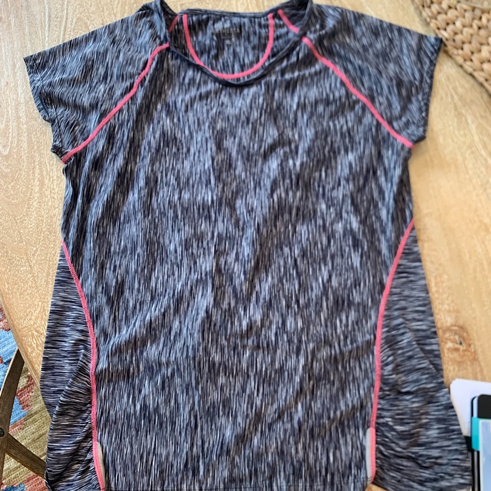 NWOT Athleta Top